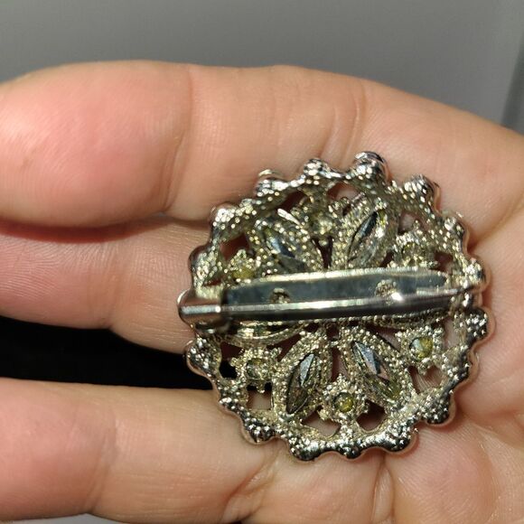 Topaz and Gold Tone Color Brooch - Picture 4 of 6